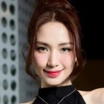 Chuyện học hành trái ngược của chị em nhà Hoà Minzy qua lời kể "chính chủ": Đằng sau là bài học dạy con đắt giá 81273529219803735 1733218734388899705454 1746620154461130734763 15 0 415 640 crop 17466201729861377705556 1746631595431 174663 0 0 400 764 crop 1746631666433172902009jpg