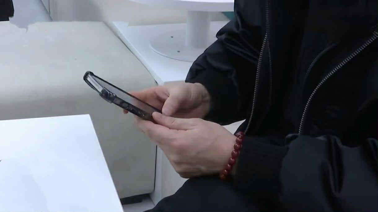 Người đàn ông chuyển khoản nhầm hơn 146 triệu đồng nhưng người nhận khẳng định không nhận được, cảnh sát tuyên bố: