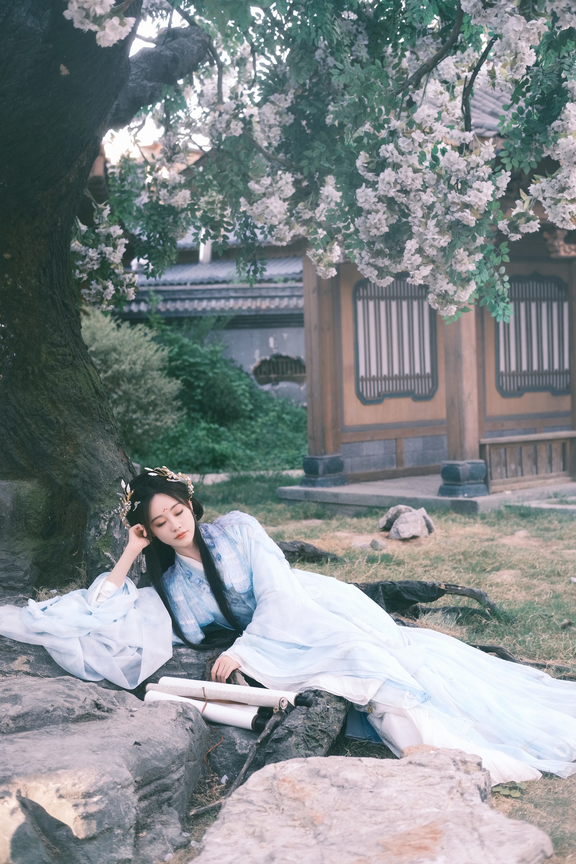 Mỹ nhân cổ trang tự nhận mình là