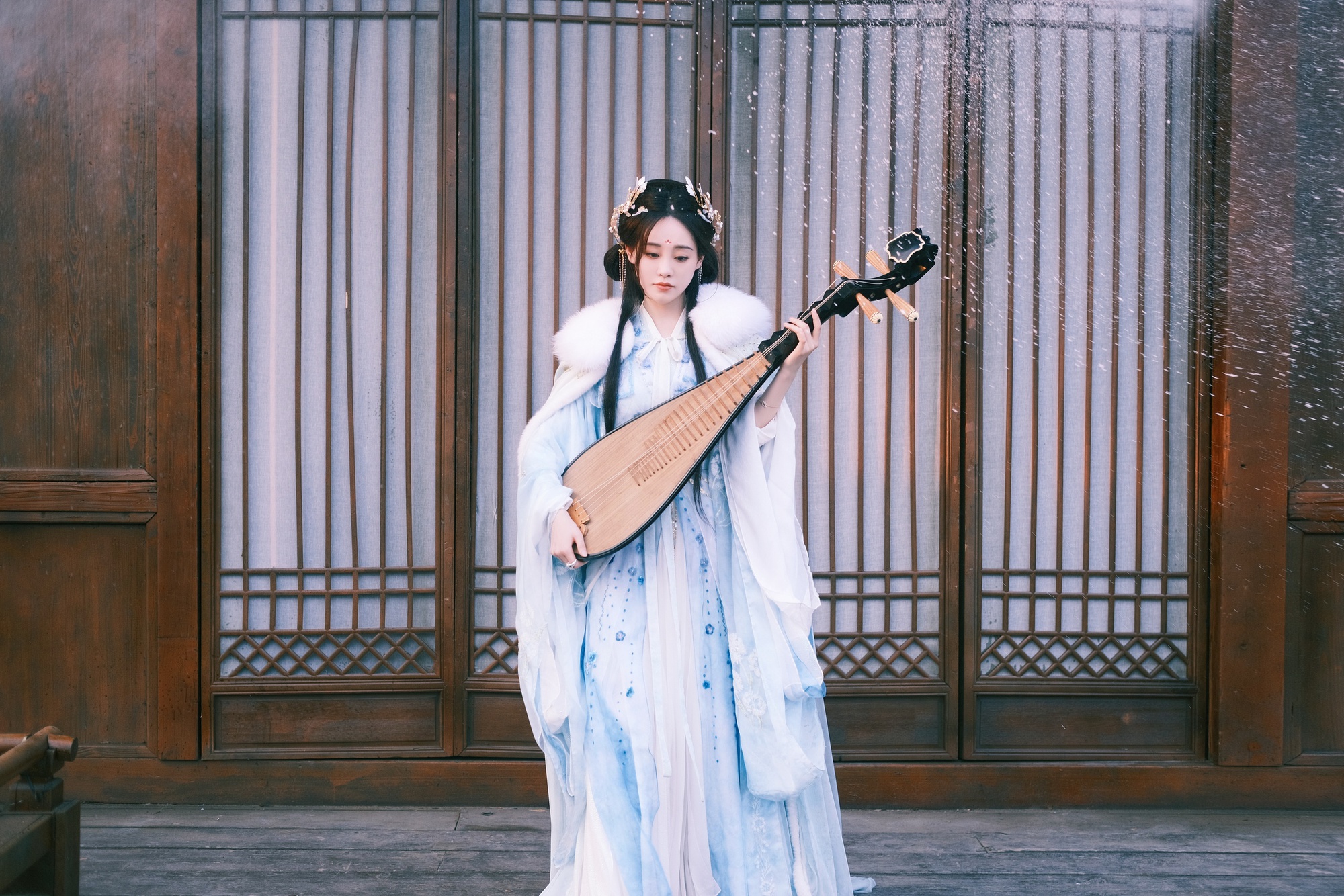 Mỹ nhân cổ trang tự nhận mình là