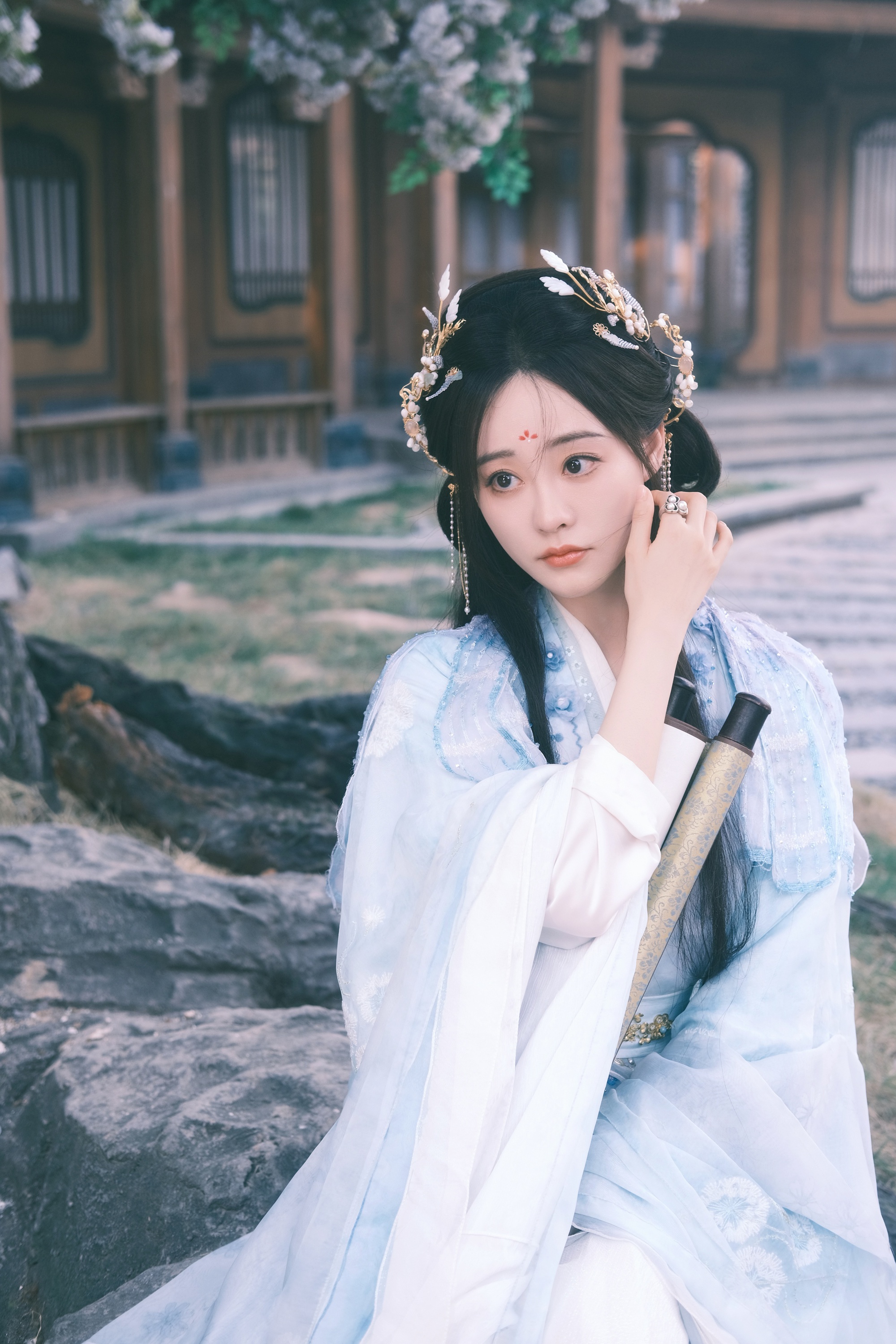 Mỹ nhân cổ trang tự nhận mình là