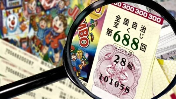 Người đàn ông trúng số cả triệu đô nhưng giấu vợ tiêu xài một mình 859ba60d dff7 4129 9982 04c7ca13 1764033777822 1764033778224201817094