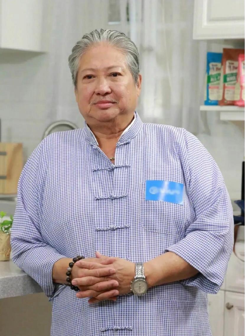 "Ông vua võ thuật" sở hữu khối tài sản kếch xù: Ăn mặc giản dị, ngồi xe lăn đi chợ tự tay mua thịt lợn 86eb3a627dbb4d00a9044e477ac843e3tplv tt origin webgif 1744433828873202176595 1744604473414 1744604473469578177844 1745817475908 1745817476085781111887