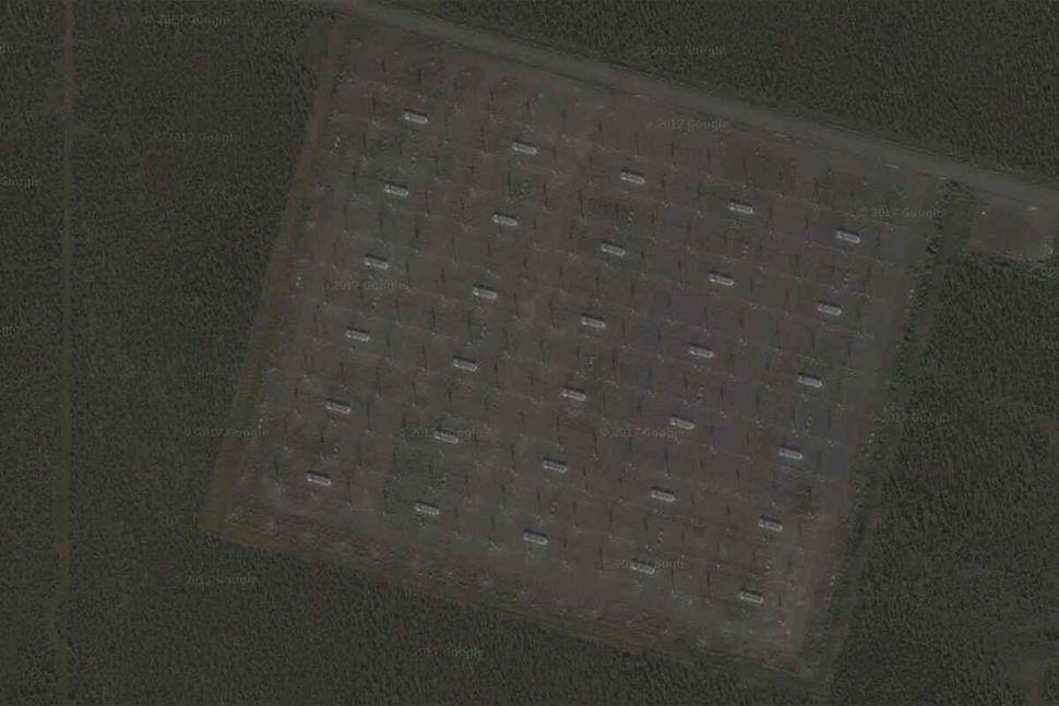 9 địa điểm kỳ bí nhất bị làm mờ trên Google Maps hiện có thể xem vô tư- Ảnh 4.