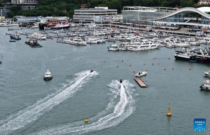 Bão Kajiki mạnh lên, Trung Quốc đóng cửa thành phố du lịch Tam Á- Ảnh 1.