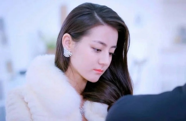 Mỹ nhân đẹp vô địch Trung Quốc chỉ nói 1 câu mà 2 triệu người Mỹ nhân đẹp vô địch Trung Quốc chỉ nói 1 câu mà 2 triệu người