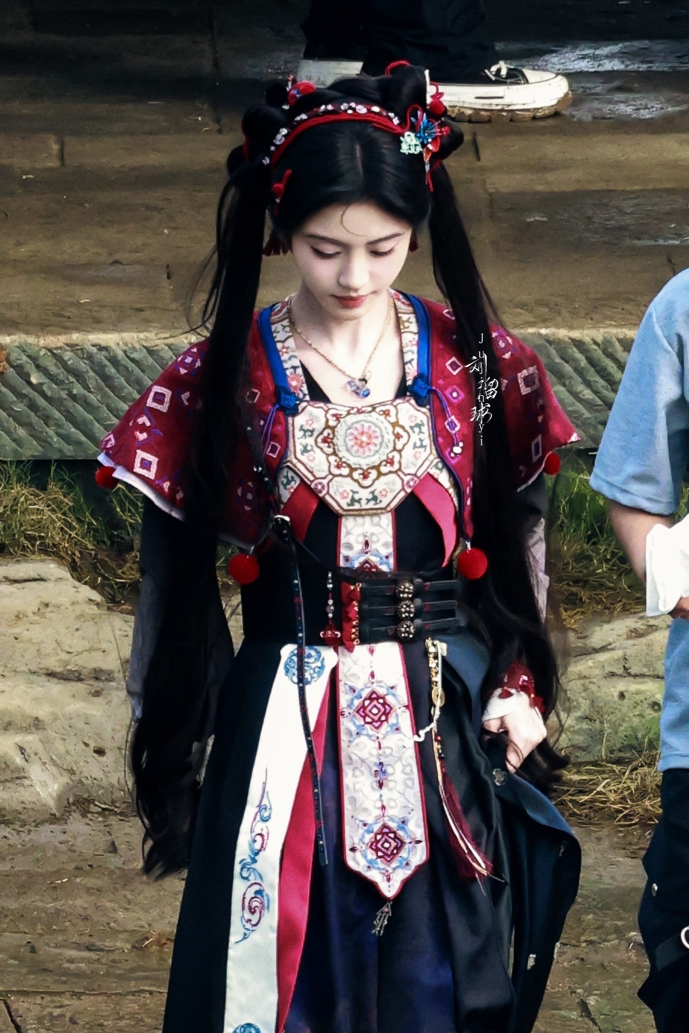 Khó tin mỹ nhân chỉ cao 1m45 lại được tung hô lên tận trời: Visual rung chuyển mọi giác quan, ngắm mà tim ngừng đập- Ảnh 11.