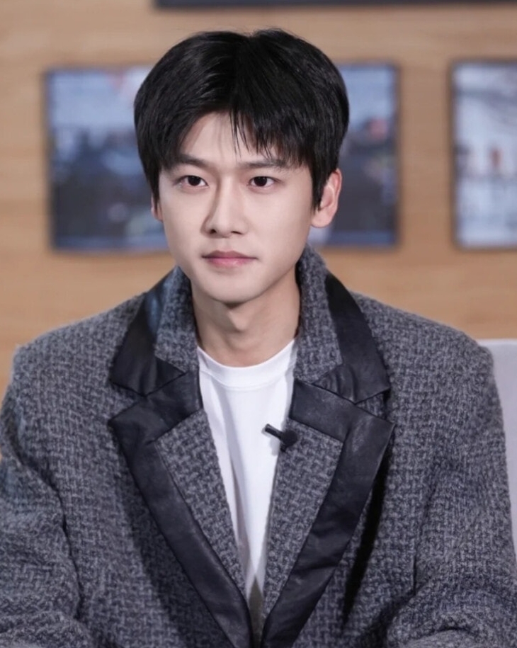 Cặp đôi phim giả tình thật lộ clip hẹn hò chấn động: Nhà gái đẹp quá sức chịu đựng, đóng phim giờ vàng hot nhất cả nước- Ảnh 8.