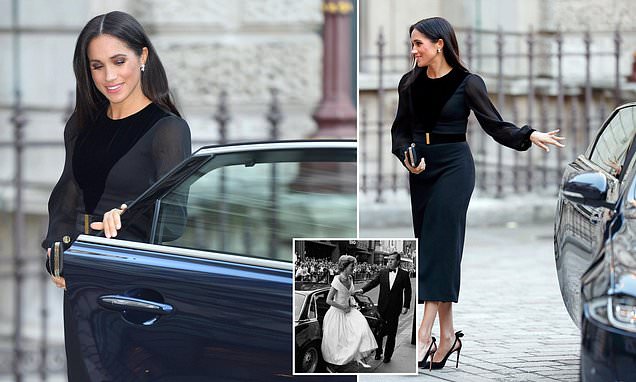 Meghan Markle từng khiến bộ phận an ninh bảo vệ Hoàng gia Anh khiếp vía chỉ với một hành động khi xuống xe- Ảnh 1. Meghan Markle từng khiến bộ phận an ninh bảo vệ Hoàng gia Anh khiếp vía chỉ với một hành động khi xuống xe- Ảnh 1.