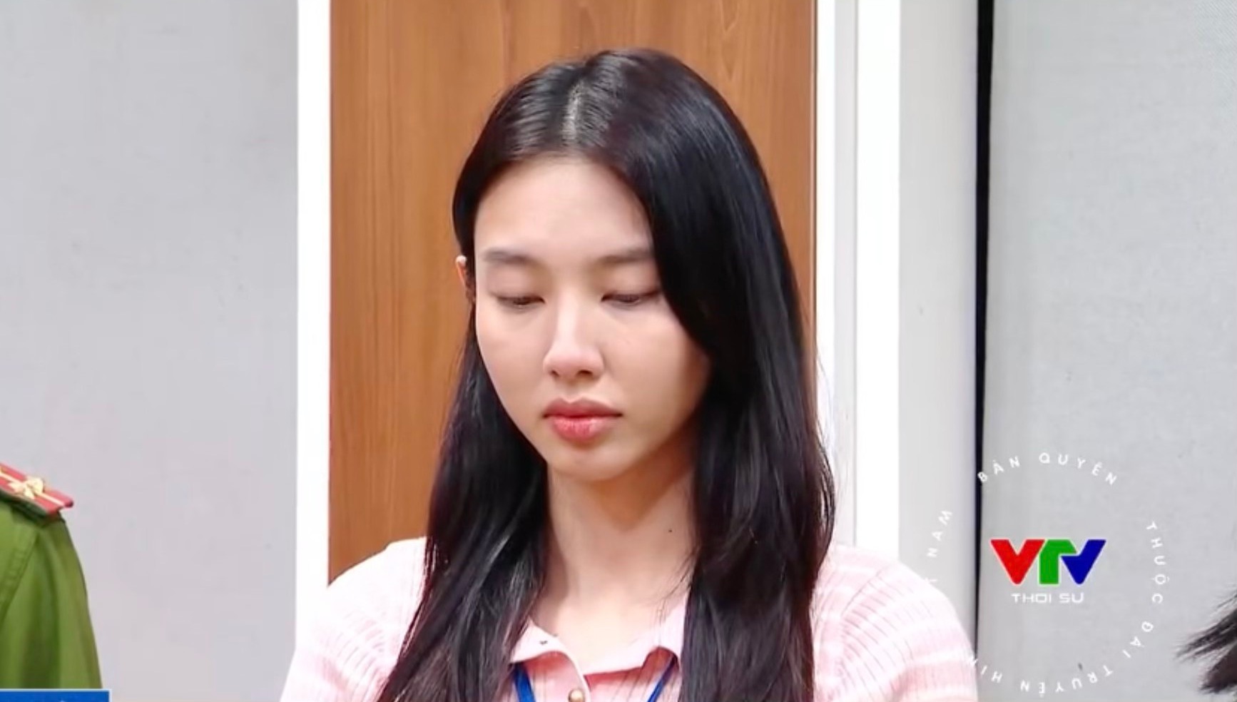 Clip cận thái độ lạ của Thuỳ Tiên trong lần cuối cùng công khai lộ diện bên Quang Linh Vlogs trước khi bị bắt- Ảnh 6. Clip cận thái độ lạ của Thuỳ Tiên trong lần cuối cùng công khai lộ diện bên Quang Linh Vlogs trước khi bị bắt- Ảnh 6.