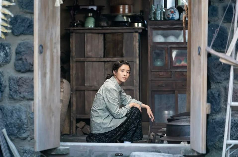 When Life Gives You Tangerines: Khi đời cho ta một quả quýt, hãy pha trà và cùng thưởng thức nó!- Ảnh 4. When Life Gives You Tangerines: Khi đời cho ta một quả quýt, hãy pha trà và cùng thưởng thức nó!- Ảnh 4.