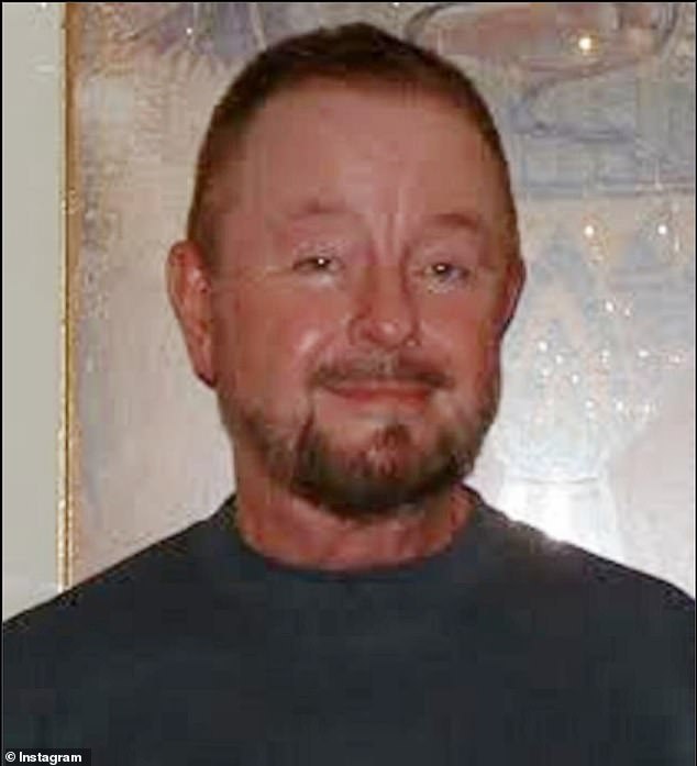 CIA tuyên bố chấn động: “Nhìn thấy” nền văn minh của người ngoài hành tinh trên mặt trăng 25 năm trước?- Ảnh 2. CIA tuyên bố chấn động: “Nhìn thấy” nền văn minh của người ngoài hành tinh trên mặt trăng 25 năm trước?- Ảnh 2.