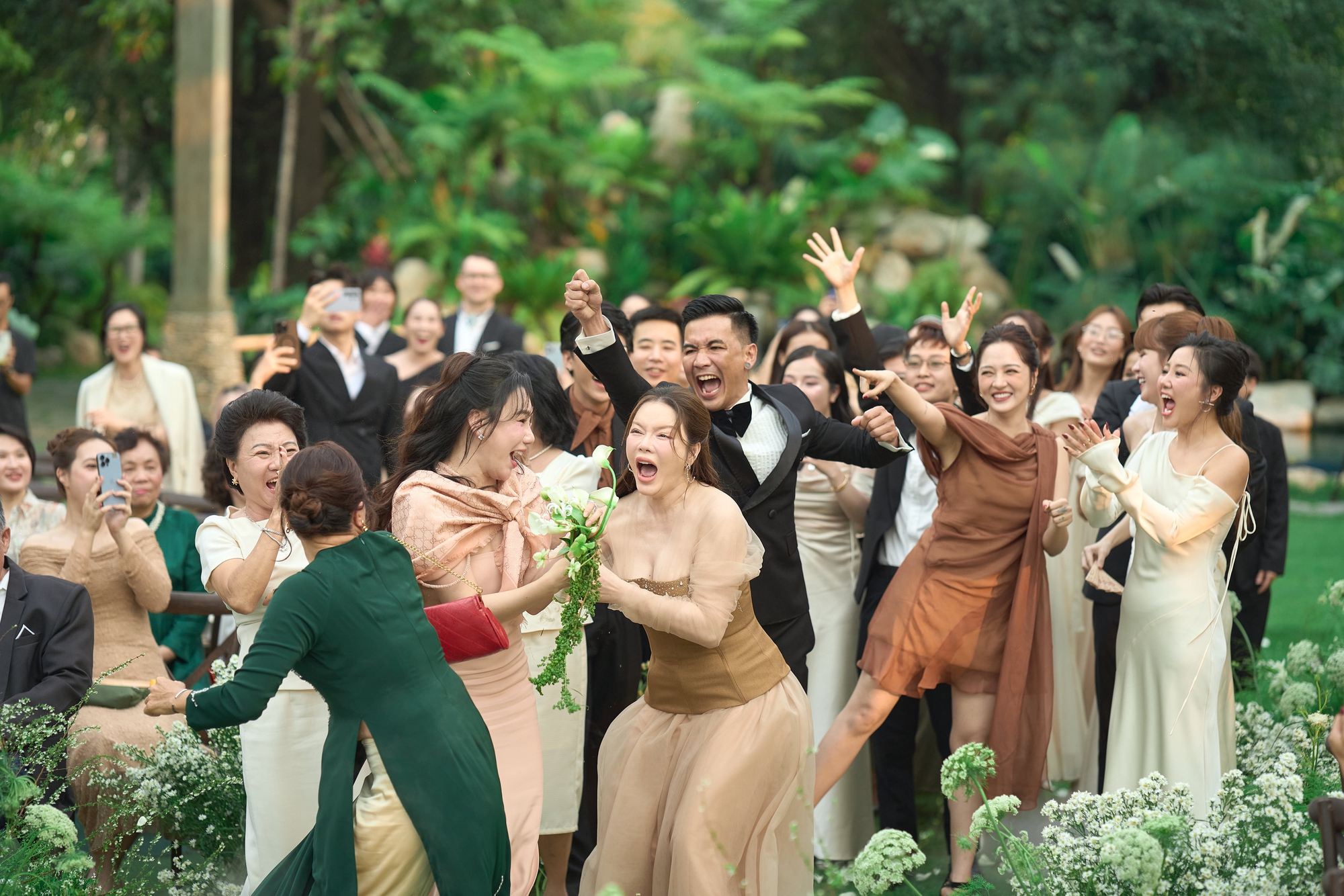 Những bó hoa cưới