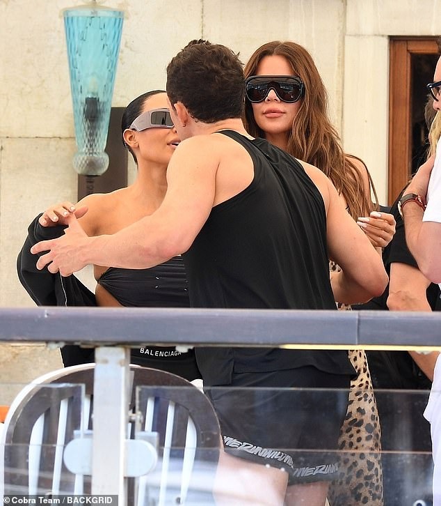 Katy Perry ở đâu trong lúc Orlando Bloom