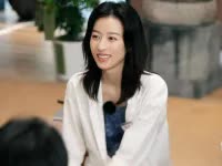 Nàng thơ Châu Vũ Đồng khó lấy lại hình ảnh dù đã xin lỗi