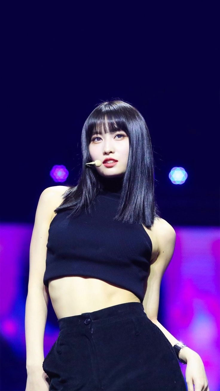 Mỹ nhân 2k3 độn hông méo cả người và ám ảnh vẻ đẹp hoàn hảo tại Kpop- Ảnh 4. Mỹ nhân 2k3 độn hông méo cả người và ám ảnh vẻ đẹp hoàn hảo tại Kpop- Ảnh 4.