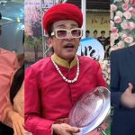 MC Thanh Bạch và những lần dự đám cưới với trang phục lấn át cả cô dâu a 1758348756746235883258 1758527001614 17585270020471938566020 0 0 652 1245 crop 1758527045173176530964jpg