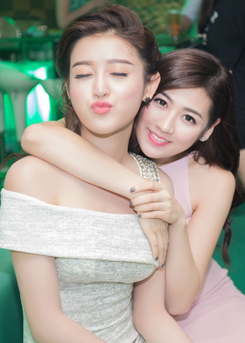 2 nàng hậu nghi yêu chung 1 người bất ngờ chạm mặt, sau ngần ấy năm vẫn căng thẳng cỡ này!- Ảnh 2.