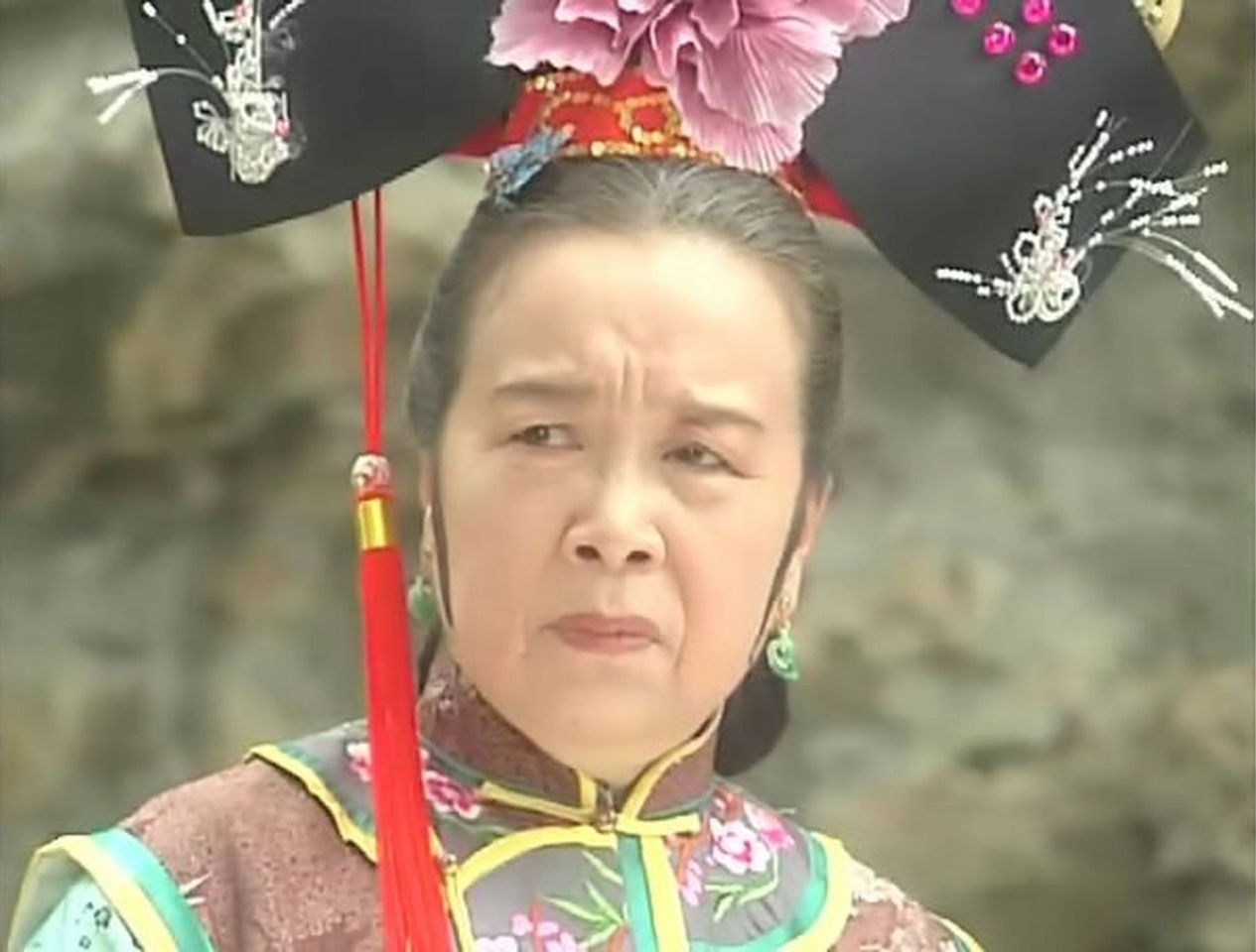 “Dung ma ma” bị công chúng căm ghét, ném trứng thối giờ ra sao?- Ảnh 3.