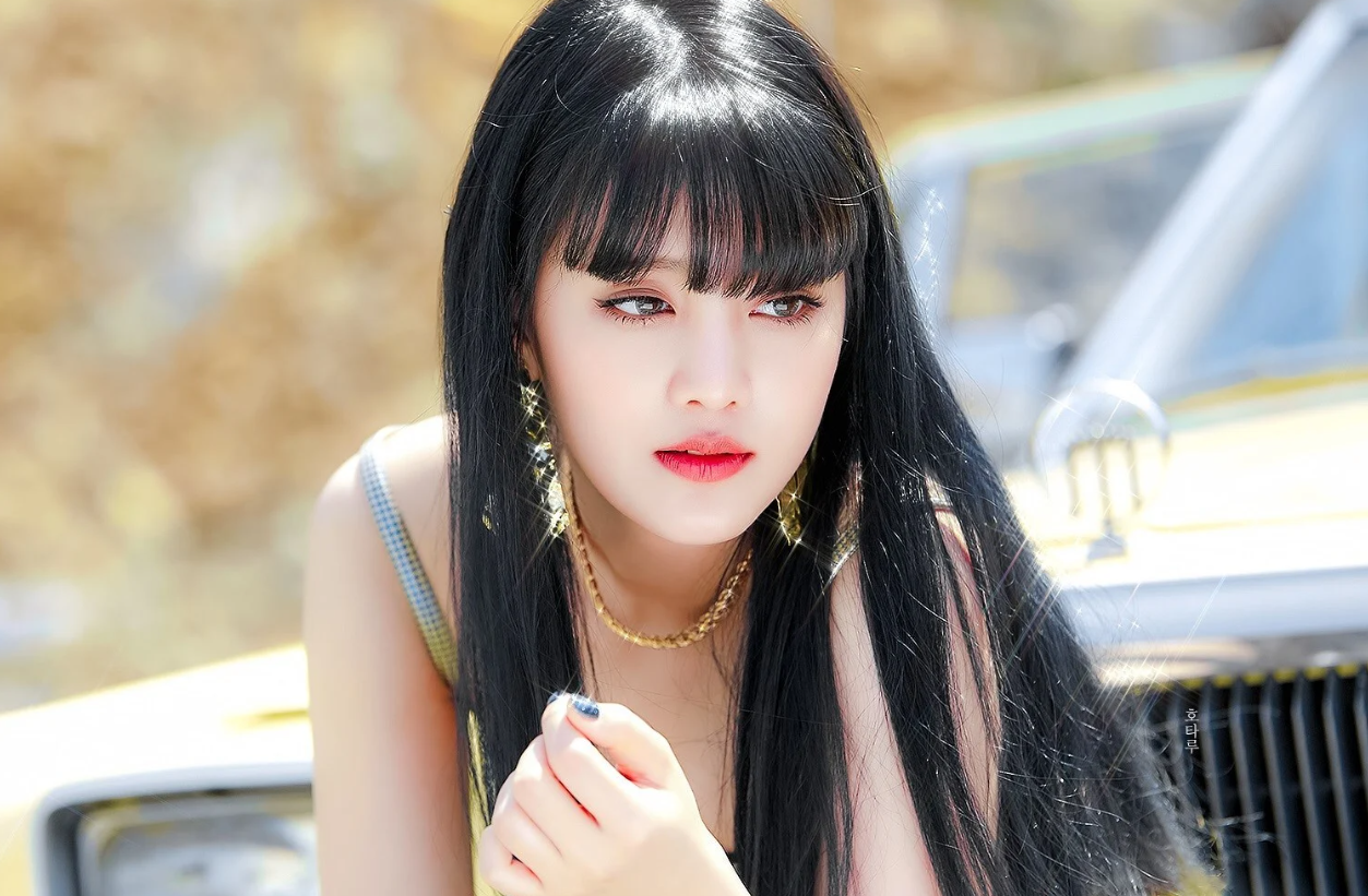 Bạn thân Lisa khoe cuộc sống như mơ: Ở siêu biệt thự, dùng thẻ tín dụng không hạn mức- Ảnh 6.