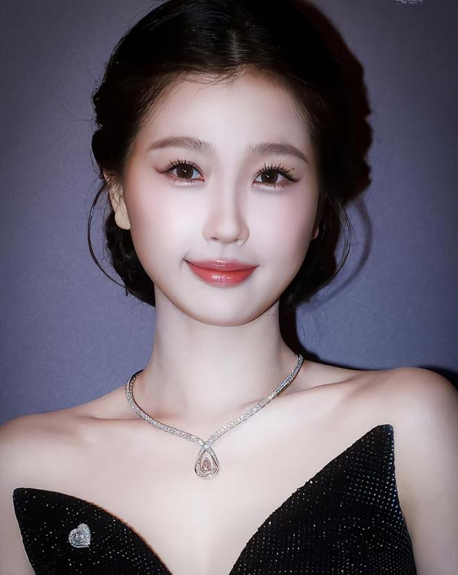 “Cá sấu chúa” showbiz coi thường Ảnh hậu quốc tế- Ảnh 4.