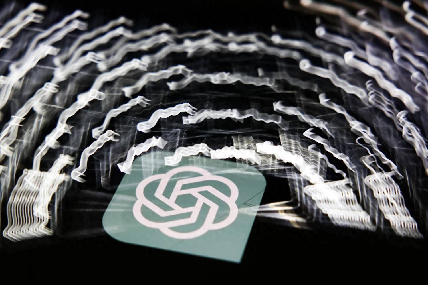 Bí mật chấn động về 'bộ não' mới của ChatGPT-5 khiến giới khoa học kinh ngạc!- Ảnh 1. Bí mật chấn động về 'bộ não' mới của ChatGPT-5 khiến giới khoa học kinh ngạc!- Ảnh 1.