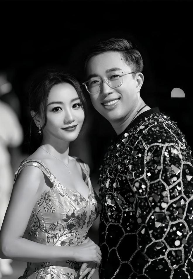 Mỹ nhân là ngoại lệ của đạo diễn drama nhất showbiz: “Chỉ cần cô ấy thấy vui là được!”- Ảnh 1. Mỹ nhân là ngoại lệ của đạo diễn drama nhất showbiz: “Chỉ cần cô ấy thấy vui là được!”- Ảnh 1.