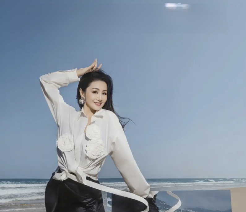 Xuất hiện Chị Đẹp kém duyên: