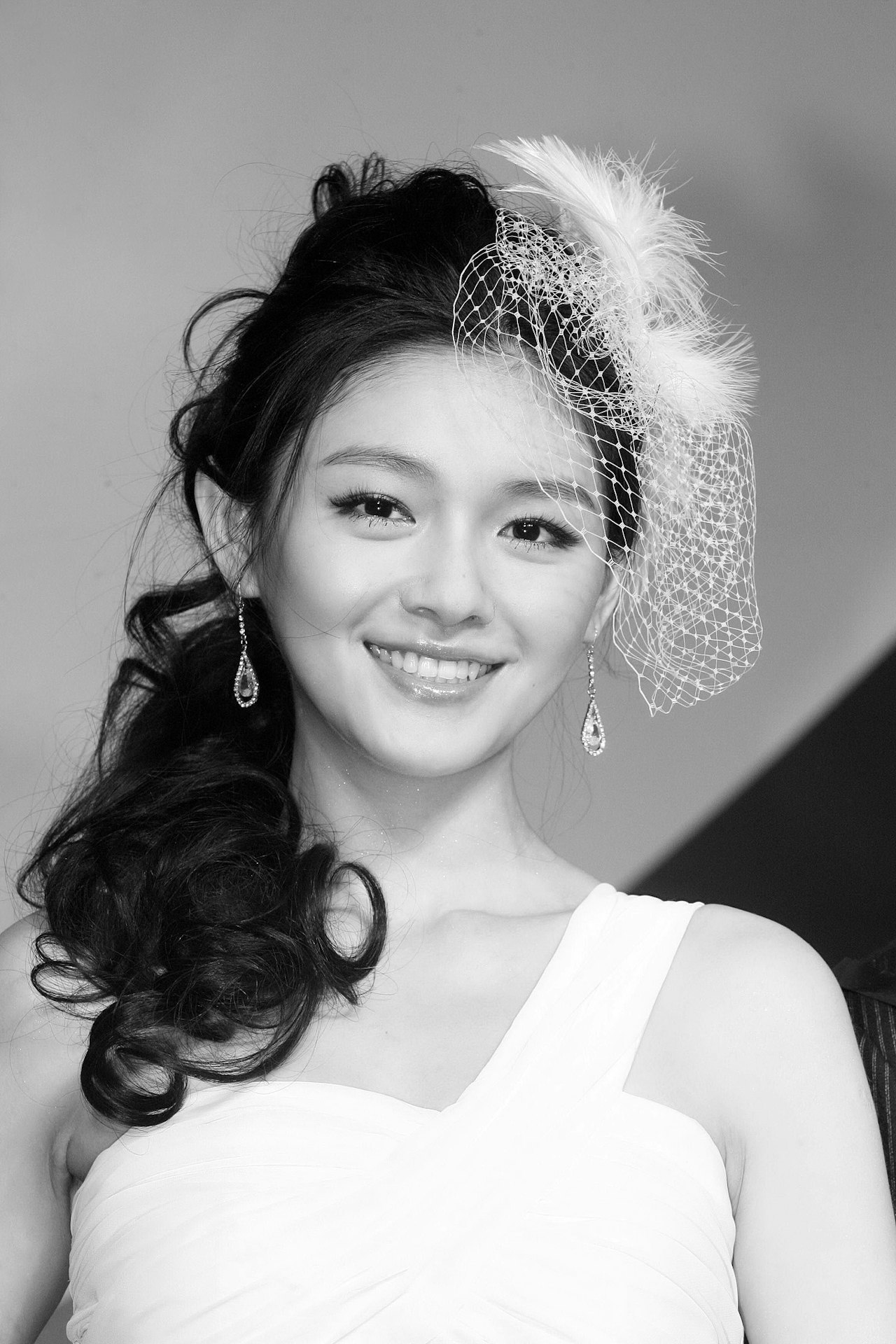 Thói quen kinh hoàng của Từ Hy Viên: Từng nuốt sống kiến, ăn đồ hư thối suốt mười mấy năm trời!- Ảnh 3.