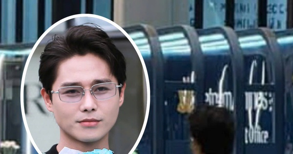 Không còn úp mở: Tăng Duy Tân - Bích Phương bị "tóm dính" kè kè bên nhau ở sân bay? 30 Không còn úp mở: Tăng Duy Tân - Bích Phương bị "tóm dính" kè kè bên nhau ở sân bay? a42e54850f52870cde43 17555061816621012927147 1755507953039 1755507953420484885914 0 0 580 1109 crop 17555080273251787599236jpg