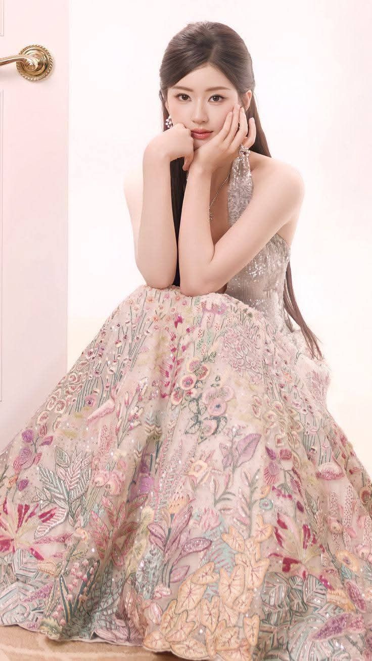 Không được để Triệu Lộ Tư chạy thoát!- Ảnh 1. Không được để Triệu Lộ Tư chạy thoát!- Ảnh 1.