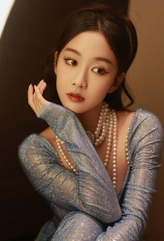 “Sao nhí quốc dân” nhận “gạch đá” vì bán hàng giả- Ảnh 2.