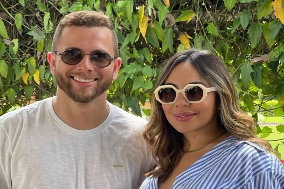 Tịch thu hơn 100 thỏi vàng nguyên chất nặng 103 kg, trị giá 291 tỷ đồng trên xe ô tô: Danh tính người bị bắt giữ gây bất ngờ- Ảnh 3.