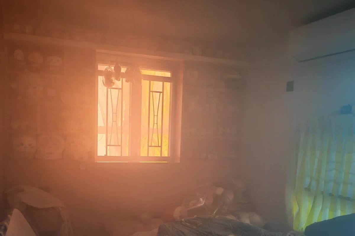 “Đó là một cơn mưa của sự tuyệt vọng”: Tâm sự ám ảnh của người sống sót trong vụ cháy chung cư Hong Kong (Trung Quốc)- Ảnh 1.