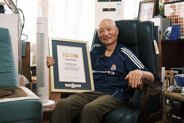 Nam game thủ Black Myth Wukong bất ngờ được Guinness vinh danh- Ảnh 1. Nam game thủ Black Myth Wukong bất ngờ được Guinness vinh danh- Ảnh 1.