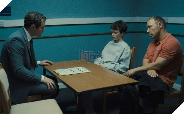 Phim về khủng hoảng tuổi mới lớn gây sốt toàn cầu