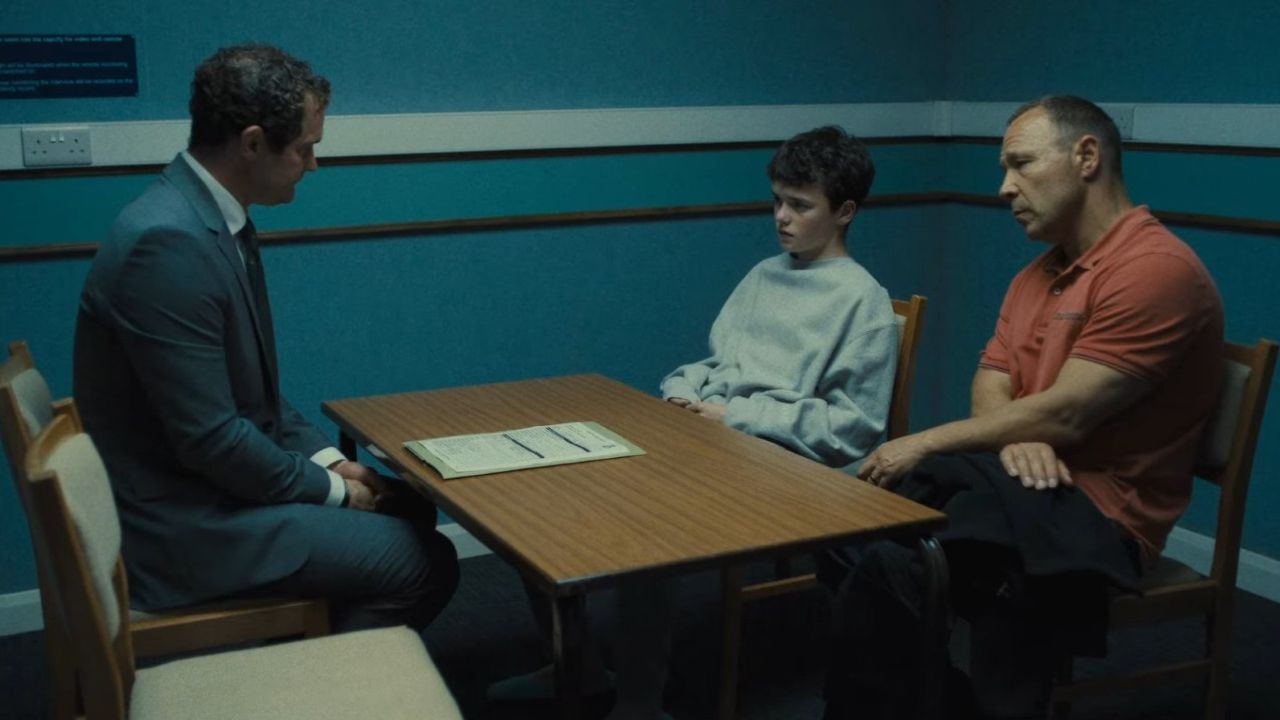 Bom tấn top 1 toàn cầu hiện tại: Thống trị 80 quốc gia, nam chính gây sốc với tội ác rúng động- Ảnh 3. Bom tấn top 1 toàn cầu hiện tại: Thống trị 80 quốc gia, nam chính gây sốc với tội ác rúng động- Ảnh 3.