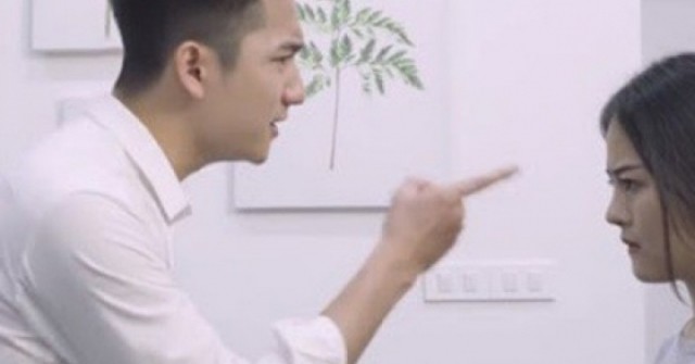 Nhắc đến chuyện về quê ngoại ăn Tết, chồng đang vui vẻ bỗng dưng giận dỗi cả tuần adt1735020534 chong quat mang vo 7412 0 0 320 512 anh cat 3 2 auto cropjpg 1