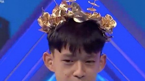 Nam sinh về nhì ngược dòng giành vé tranh tài trận quý Đường lên đỉnh Olympia 25 adt1736077889 tienphong olympia3 604 2616 anh cat 3 2 auto cropjpg