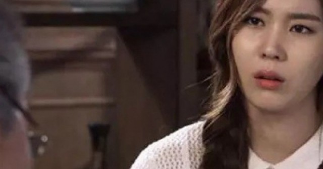 Bố chồng khó tính bỗng nhẹ nhàng nhờ một việc khiến con dâu lo lắng đến mất ăn mất ngủ adt1737420722 bo chong 81880 0 0 375 600 crop 2986 anh cat 3 2 auto cropjpg 1