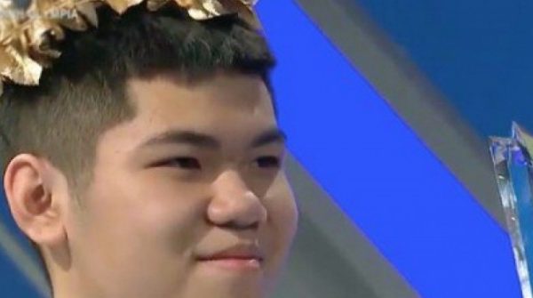 Nam sinh trường Bưởi giành vòng nguyệt quế Đường lên đỉnh Olympia adt1739095076 tienphong olympia02 1557 8012 anh cat 3 2 auto cropjpg