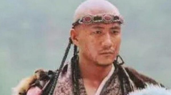 Tại sao Tiêu Viễn Sơn lại giết cha mẹ nuôi của Kiều Phong? adt1739420219 may bay 73564 42 4 405 697 crop 0529 anh cat 3 2 auto cropjpg