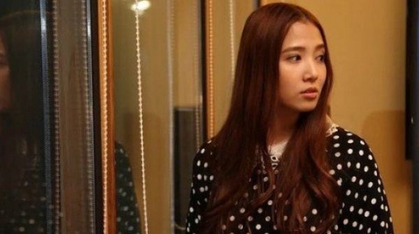 Đêm tân hôn của anh trai, tôi hét thất thanh khi thấy người lạ từ phòng anh chị bước ra adt1739675384 0182 875 thumbnail 4 anh cat 3 2 auto cropjpg