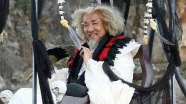 Kiếm hiệp Kim Dung: Môn phái tồn tại ngắn nhất, chỉ có một đời chưởng môn adt1740103914 nghia trang 5842 141 231 535 983 cro anh cat 3 2 auto cropjpg