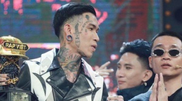 Ai dồn Dế Choắt vào đường cùng? adt1740621336 de4 hahg 4396 1965 anh cat 3 2 auto cropjpg