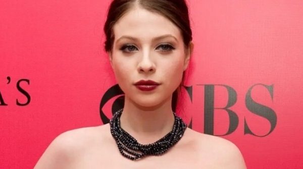 Diễn viên 'Gossip Girl' qua đời ở tuổi 39 adt1740625675 dv 3562 3664 3628 4078 anh cat 3 2 auto cropjpg