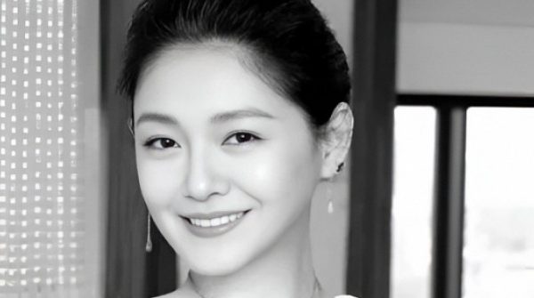 Hàng xóm tức giận vì 'tro cốt Từ Hy Viên không được di dời sau một tháng cô mất' 29 Hàng xóm tức giận vì 'tro cốt Từ Hy Viên không được di dời sau một tháng cô mất' adt1740716839 a 4648 4787 8134 4826 anh cat 3 2 auto cropjpg