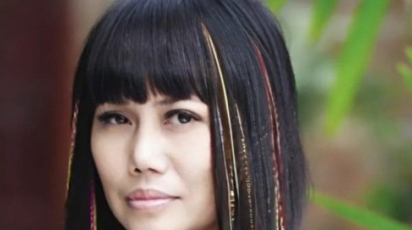 Ca sĩ Lynda Trang Đài yêu cầu công tố viên cung cấp bằng chứng cô trộm đồ 28 Ca sĩ Lynda Trang Đài yêu cầu công tố viên cung cấp bằng chứng cô trộm đồ adt1741151516 ca si lynda trang dai yeu cau cong t anh cat 3 2 auto cropjpg