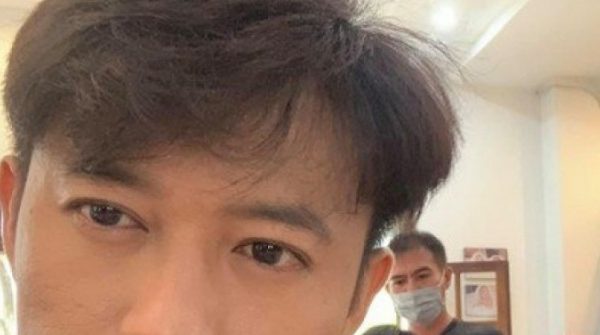 Gia đình Quý Bình không nhận phúng điếu 30 Gia đình Quý Bình không nhận phúng điếu adt1741250096 665 725 6 n 5640 9119 anh cat 3 2 auto cropjpg