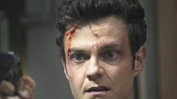 Số phận kỳ lạ của người đàn ông không biết đau adt1742348200 anh ko dau thumb 1 8611 8579 anh cat 3 2 auto cropjpg